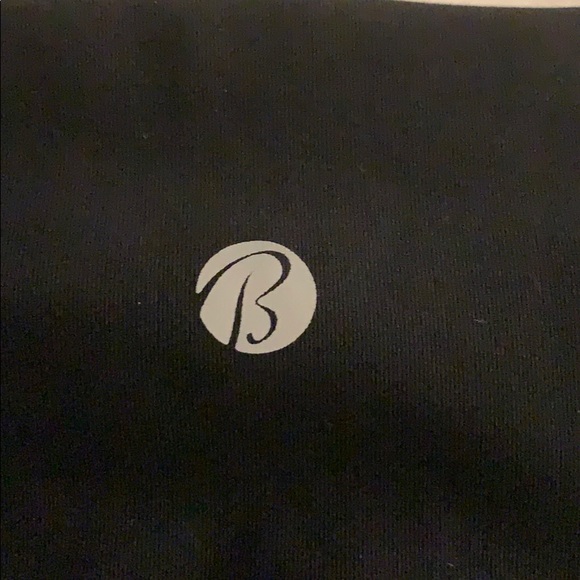 NWOT Bally Capri Workout Leggings - Picture 6 of 6